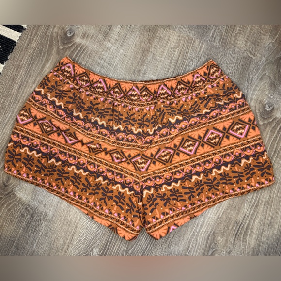 Patagonia Women's Barely Baggies, Mangrove Tiki: Henna Brown - 2.5" Small - Picture 2 of 8